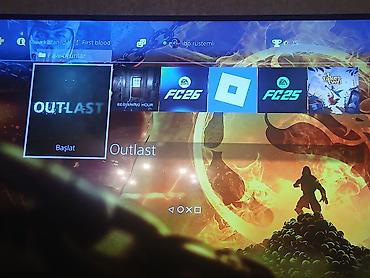 efootbal: PlayStation 4 Slim oyun konsolu Xüsusiyyətlər: - PS4 Slim korpus — 4