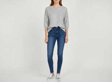 sweter z cekinami zara: Beloved, Women`s sweater, size L