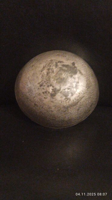 Əntiq qablar: Məhsul: Əl işli mis/naqişli qablar dəsti (3 ədəd) Təsvir: - Şərq — 6