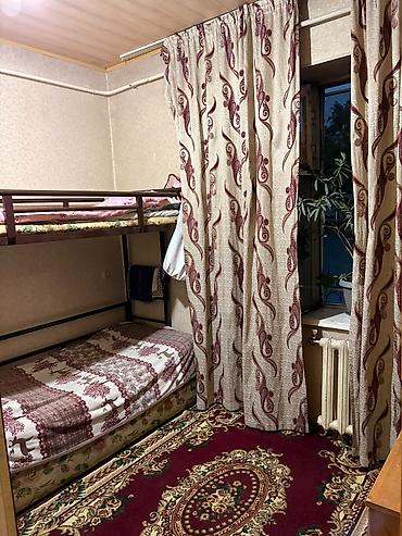 Продажа коттеджей и домов: Сдаю дом 100 кв м подвал үч 10 сот времянка отоливается Центральная — 14