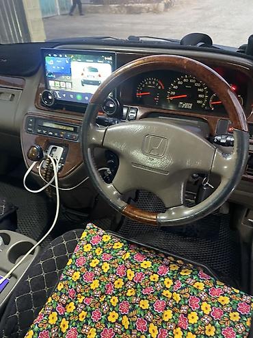 Honda: Honda Odyssey: 2000 г., 3 л, Автомат, Газ, Минивэн — 7