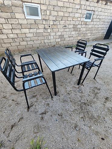 bar otracagi: Metal karkaslı masa və stul dəsti - Tərkib: 1 ədəd düzbucaqlı masa + — 7