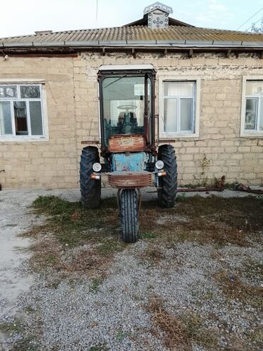 Traktorlar: Traktor zavoddu her yeri super vəziyyətdədir — 25