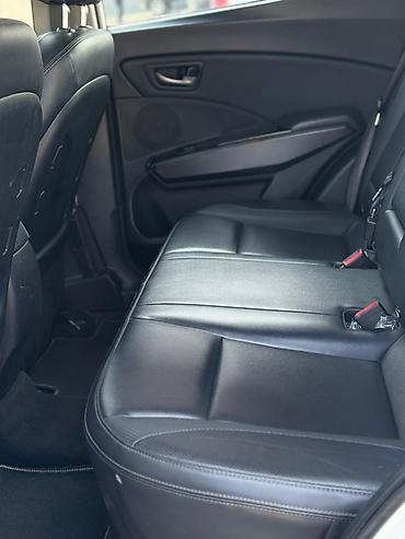 Ssangyong: Ssangyong Tivoli: 2020 г., Автомат, Кроссовер — 13