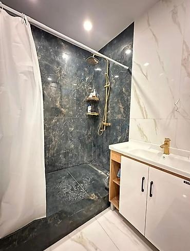 Продажа коттеджей и домов: Продается новый особняк Район-Цум Участок-5 соток Площадь- 467м2 at lalafo.kg — 17 Продажа коттеджей и домов: Продается новый особняк Район-Цум Участок-5 соток Площадь- 467м2 — 17
