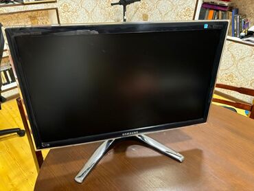 игровой компьютер баку: 60hz Monitor (Kölgə vermir hər tərəfdən görünür ekran) Videokart 1gb