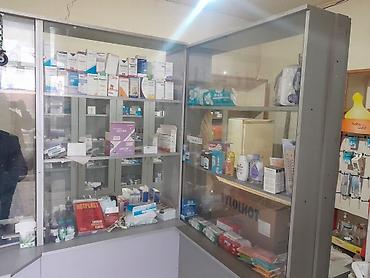 диван бу купить: Əla vəziyyətdə Aptek Şkafları və vitrini satılır. 9 əd şkaf, 5 metrə — 5