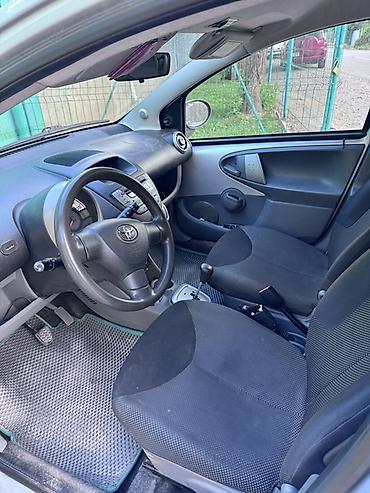 e klass: Toyota Aygo: 2009 г., Робот, Хэтчбэк — 3
