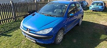 auto pragovi: PEUGEOT 206 - KOMPLETAN AUTO U DELOVIMA | peugeot 206 1.1 benzin — 5