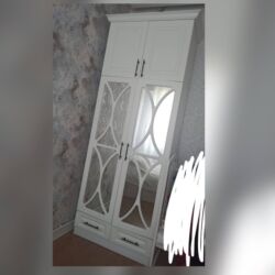 Masa və oturacaq dəstləri: Qarderob, paltar dolabı