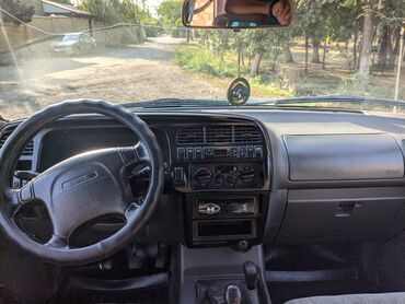 запчасти опель вектра с: Opel Monterey (Isuzu Trooper) 5‑дверный внедорожник - Кузов: 5 мест
