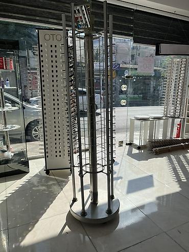 stend vitrin: Eynək üçün döner vitrin stendi - Material: metal konstruksiya — 3