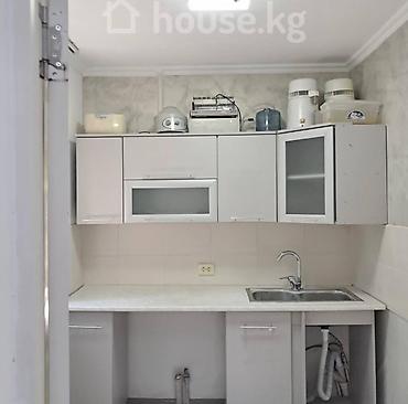 Аренда офисов: Аренда офисов, 90 м², В жилом комплексе, С отдельным сан узлом, С отдельной кухней, С отдельным входом — 9