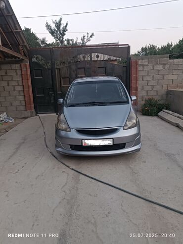 машина фит ош: Honda Fit: 2003 г., 1.3 л, Автоматические, Бензин, Хэтчбэк