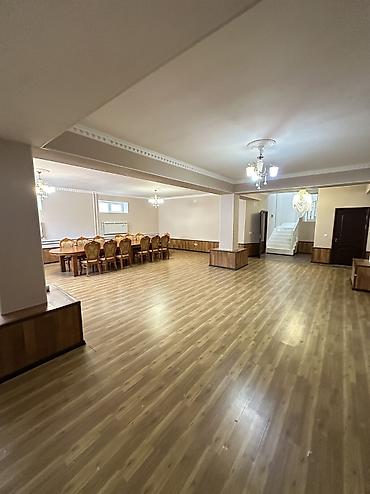 Долгосрочная аренда домов: 600 м², 10 комнат — 26