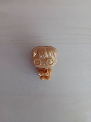 harry potter sat 1: Prodajem Zlatnu Harry Potter figuricu kinder joy VT401(Albus