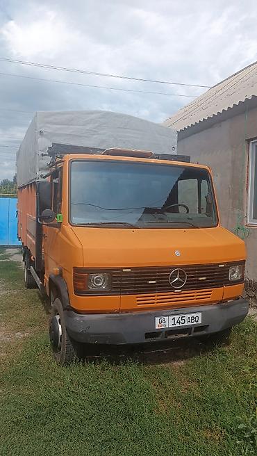 миксер howo: Грузовик, Mercedes-Benz, Стандарт, 5 т, Б/у — 1