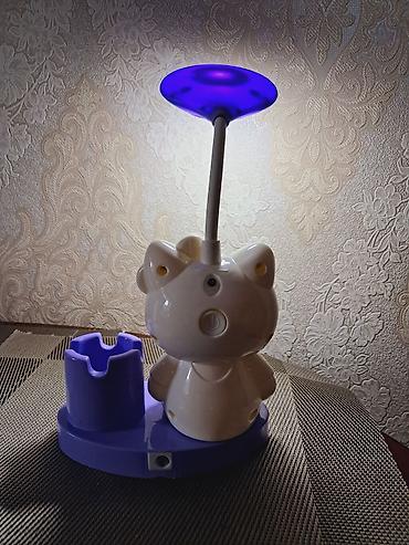 stol üstü: Hello Kitty dizaynlı LED masa lampası - Uşaqlar və yeniyetmələr üçün — 2