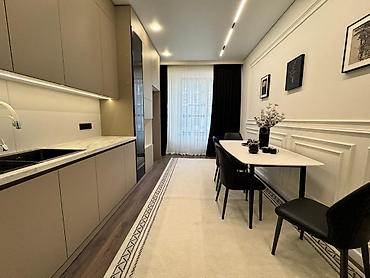 Продажа квартир: 3 комнаты, 107 м², Элитка, 9 этаж, Дизайнерский ремонт — 2