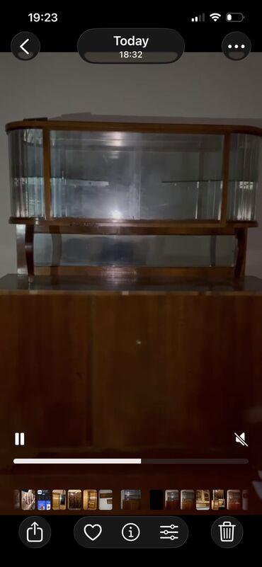 шкаф для кухни: Б/у, 3 двери Горка