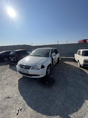 битые авто: Honda Odyssey: 2000 г., 2.3 л, Автомат, Бензин, Минивэн — 3