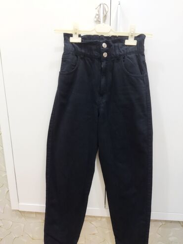 Cinslər: Qadınlar üçün müxtəlif model və rəngdə cins şalvarlar dəsti. hamısı — 6