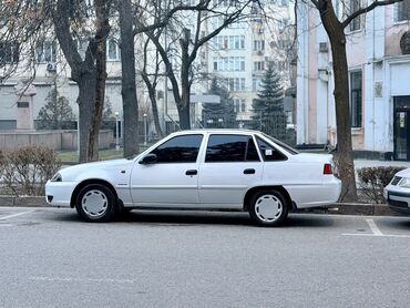 Daewoo: Daewoo Nexia: 2011 г., 1.6 л, Механика, Бензин, Седан — 17