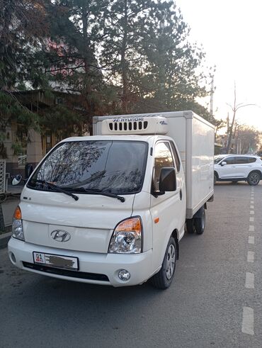 Hyundai: Hyundai Porter: 2010 г., 2.6 л, Механика, Дизель, Фургон