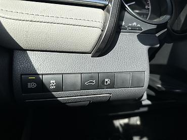 Toyota: Toyota Camry: 2018 г., 2.5 л, Автомат, Бензин, Седан — 10