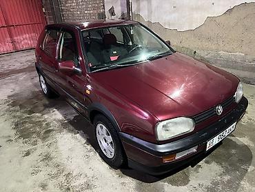 Volkswagen: Volkswagen Golf: 1993 г., 1.6 л, Механика, Бензин, Хэтчбэк — 6