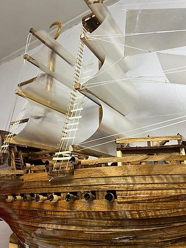 Другой декор и предметы интерьера: Большие декоративные модели парусников ручной работы из дерева — 7