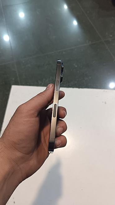 Apple iPhone: IPhone 15 Pro, Natural Titanium, Simsiz şarj — 4