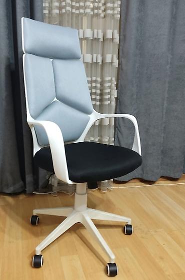 herman miller бу: Продаю руководительское кресло с высокой спинкой, кресло в отличном — 1
