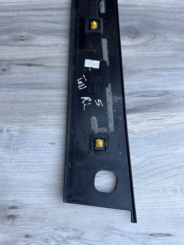 Двери и комплектующие: Накладка на дверь Задняя левая Kia, Б/у, Оригинал — 17