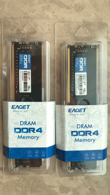 Operativ yaddaş (RAM): Operativ yaddaş (RAM) 16 GB, 3200 Mhz, DDR4, PC üçün, Yeni