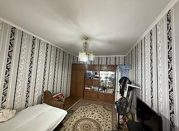 Продажа квартир: 1 комната, 35 м², Пишпек 105 серия, 3 этаж, Требуется ремонт — 2