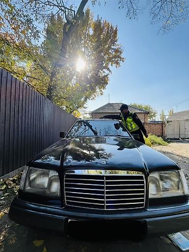 а 190: Mercedes-Benz W124: 1994 г., 2.8 л, Механика, Бензин, Седан — 1