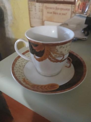 sa staklom: Porcelanske šoljice sa tacnom za kafu/čaj - Materijal: fino — 1