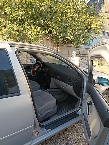 bmw ix3: Volkswagen Golf: 2003 г., 1.6 л, Автомат, Бензин, Хэтчбэк — 10
