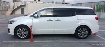 Kia: Kia Carnival: 2.2 l | 2016 il Ofrouder/SUV — 3