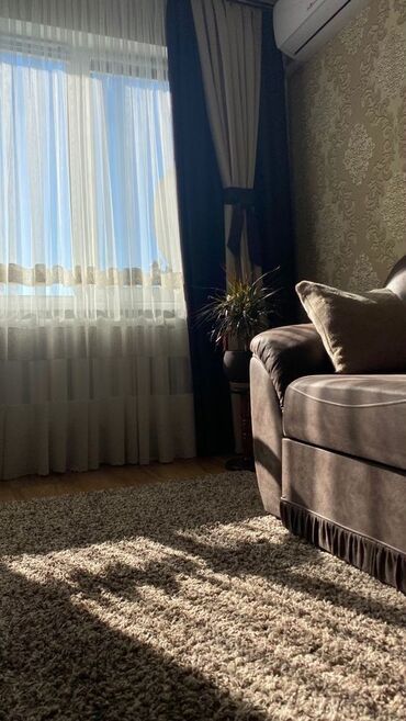 прек дом: 1 бөлмө, 40 кв. м, Эмереги менен