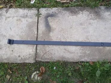 Proizvodi od rolovanog metala, metalni kanali: Sastoji se iz dva dela. Srafi se srafovima i ima debele odstojnike — 6