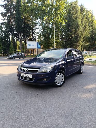 xacmaz masin: Opel Astra: 1.4 л | 2009 г. 125800 км Универсал