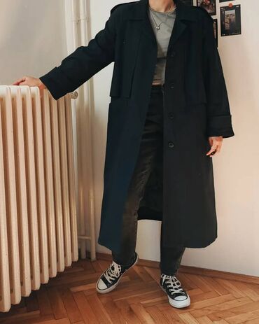 Mantili: S (EU 36), Polovno, Sa postavom, Jednobojni, bоја - Crna — 8