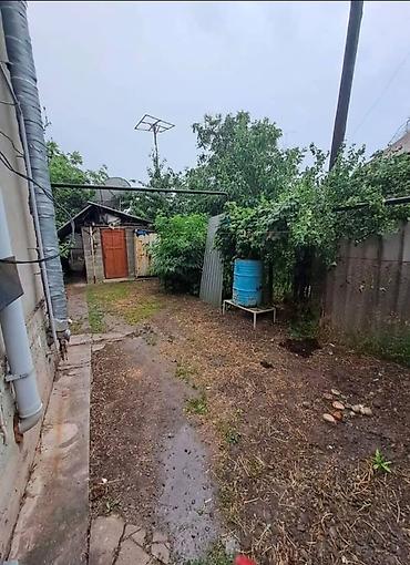 Продажа коттеджей и домов: Продаю дом Район Пишпек Участок 2.4соток 4 комнат Документы красная — 18