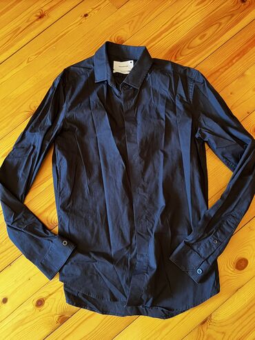 Köynəklər: Koynekler Her biri 5 manat hamisini alan olsa yenede endirim ederiy — 4