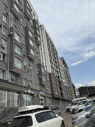 дом сокулук квартира: 3 бөлмө, 100 кв. м, Элитка, 14 кабат, ПСО (өзү оңдоп түзөтүп бүтүү үчүн)