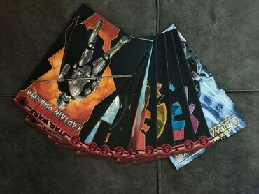 3-ü bir yerde Star Wars kainatından personajların təsvirləri ilə