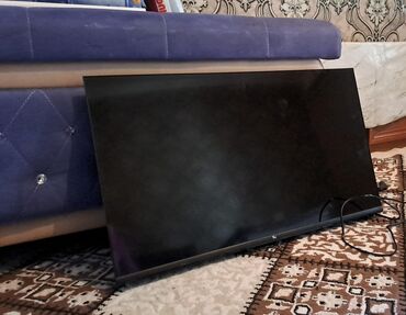 Televizorlar: Yeni Televizor Skyworth QLED 82" 4K (3840x2160), Pulsuz çatdırılma