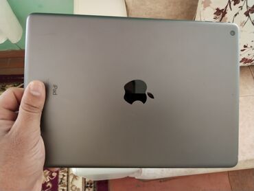 ipadlar: Apple iPad 9 (2021), 9,7", 64 GB